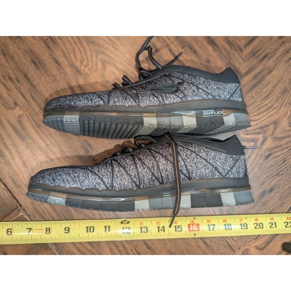 Skechers Go Flex Walk  Goga Mat Technology Yoga Womens Size 9 Walking Sneakers